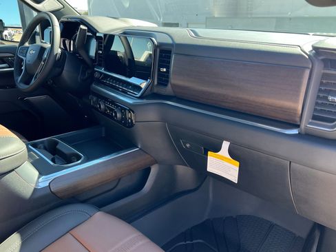 New 2026 Chevrolet Silverado 3500 High Country w/ High Country Premium Package image 24