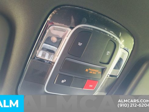 Used 2025 Hyundai Santa Cruz SEL image 30