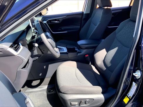 Certified 2024 Toyota RAV4 XLE w/ Convenience Package image 8