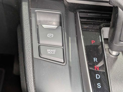 Used 2020 Honda CR-V EX image 29