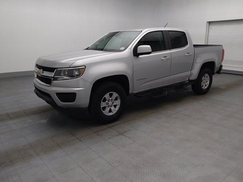 Used 2017 Chevrolet Colorado W/T w/ WT Convenience Package RWD image 2