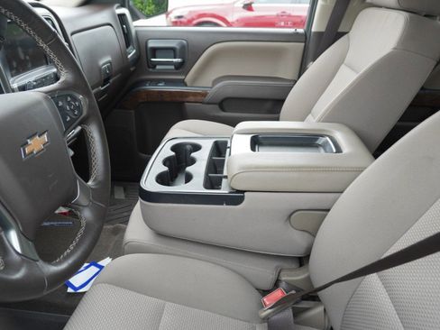 Used 2018 Chevrolet Silverado 1500 LT w/ Texas Edition image 8