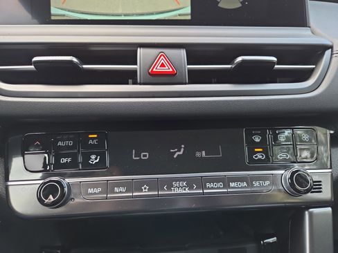 New 2026 Kia Seltos EX FWD image 29