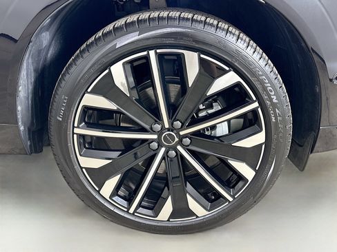 Used 2026 Volvo XC60 B5 Ultra w/ Protection Package Premier AWD/4WD image 10