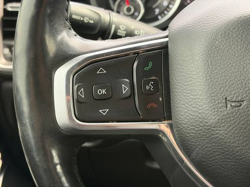 Used 2019 RAM 1500 Laramie AWD/4WD image 23