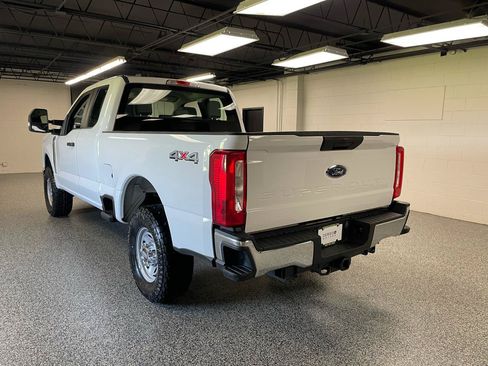 Used 2023 Ford F250 XL w/ XL Off-Road Package AWD/4WD image 8