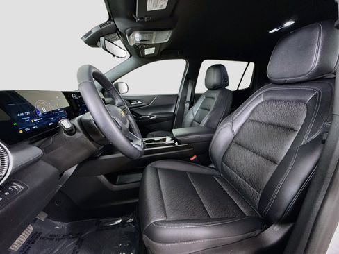 Used 2025 Chevrolet Equinox LT w/ Convenience Package II AWD/4WD image 22