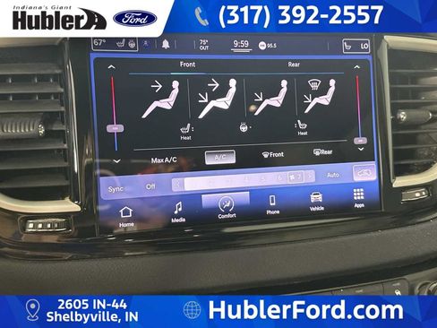 Used 2021 Chrysler Pacifica Touring-L FWD image 23
