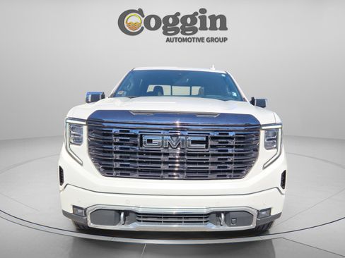 Used 2022 GMC Sierra 1500 Denali Ultimate image 9