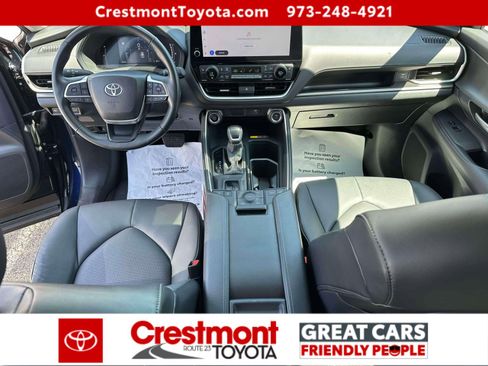 Certified 2024 Toyota Grand Highlander AWD image 10