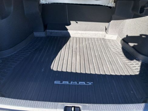 Used 2020 Toyota Camry LE image 24