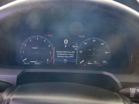 Certified 2024 Toyota Tacoma TRD Off-Road image 29