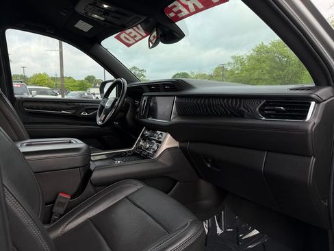 Used 2023 GMC Yukon Denali AWD/4WD image 29