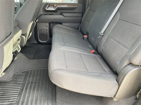 Used 2024 Chevrolet Silverado 2500 LT image 33