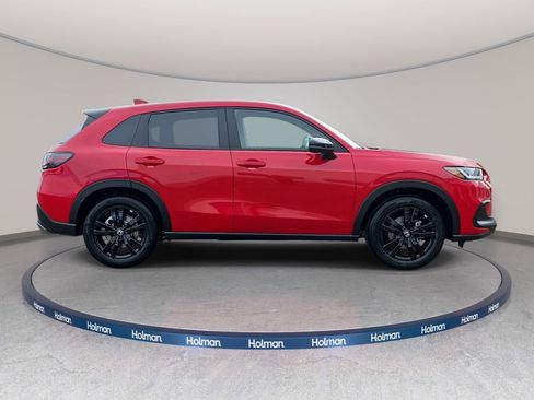 New 2026 Honda HR-V Sport image 4