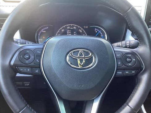 Used 2020 Toyota RAV4 Limited w/ Carpet Mat Package AWD/4WD image 22