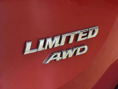Used 2014 Toyota RAV4 Limited w/ Technology Package AWD/4WD image 6