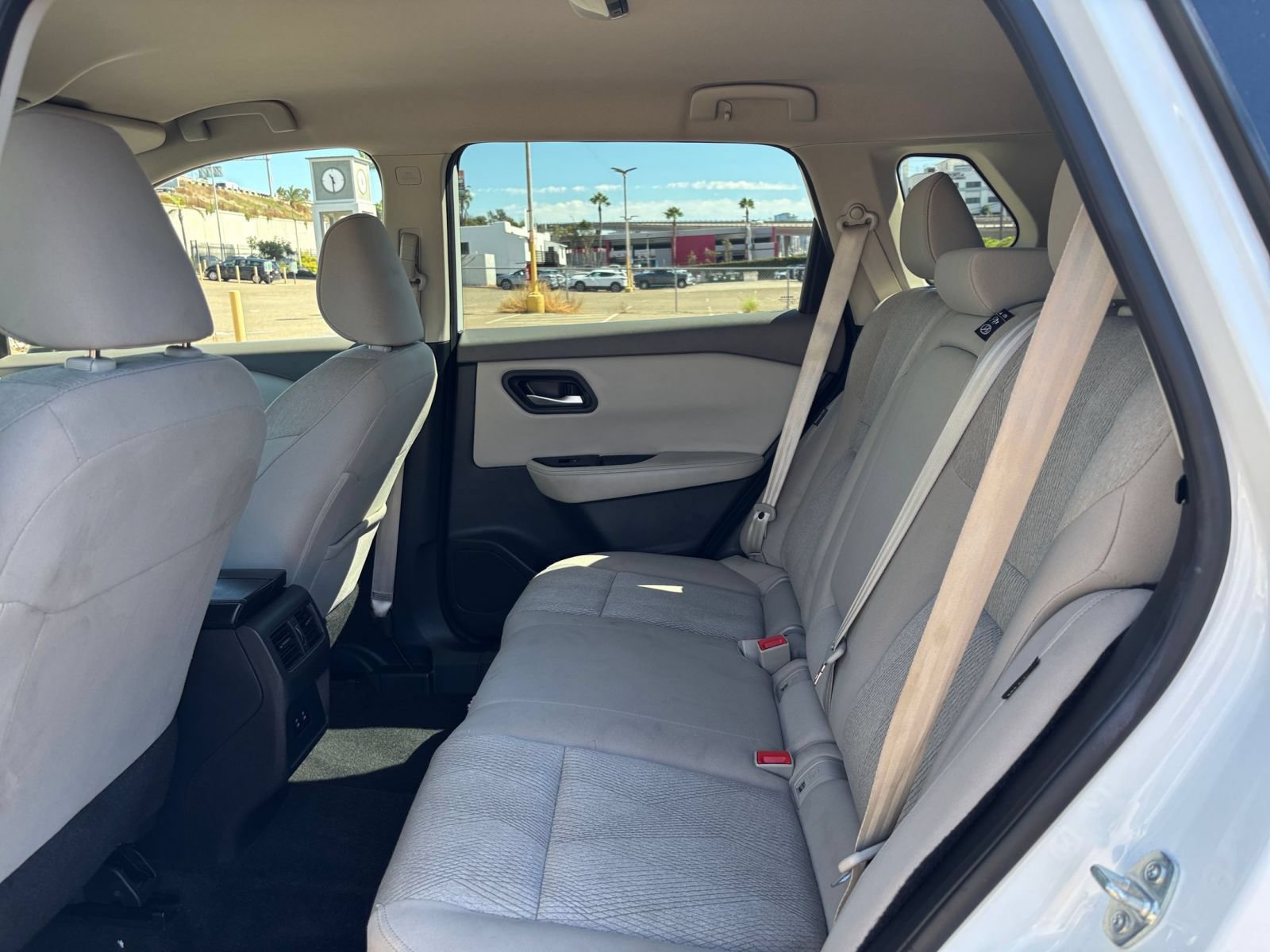 Used 2025 Nissan Rogue SV AWD/4WD image 27