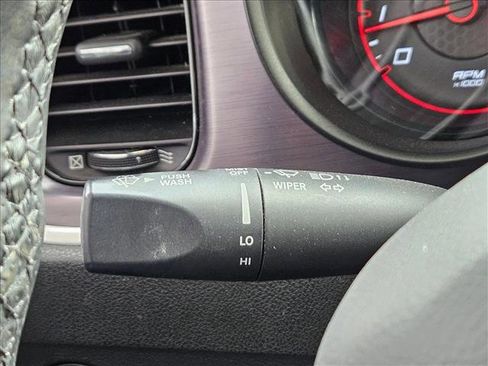 Used 2017 Dodge Charger SXT w/ Plus Group image 16