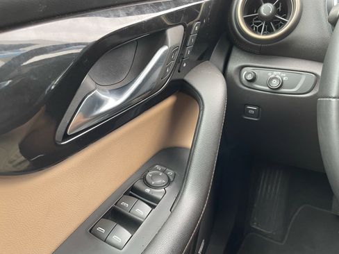 Used 2023 Chevrolet Blazer Premier w/ Driver Confidence II Package image 16