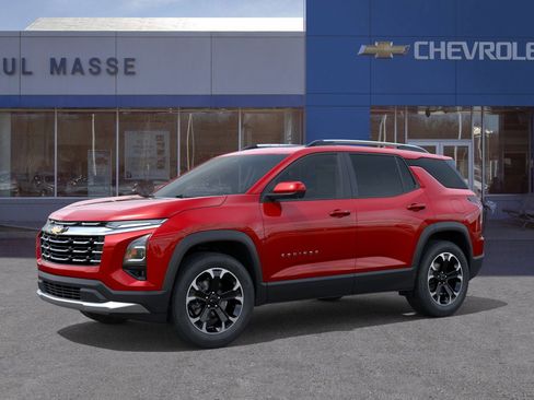 New 2026 Chevrolet Equinox LT w/ Convenience Package II image 2