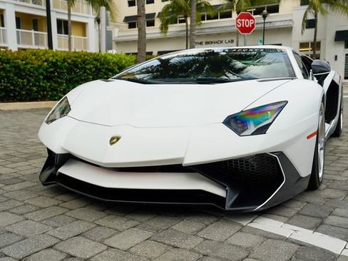 Used 2016 Lamborghini Aventador LP 750-4 Superveloce AWD/4WD image 41