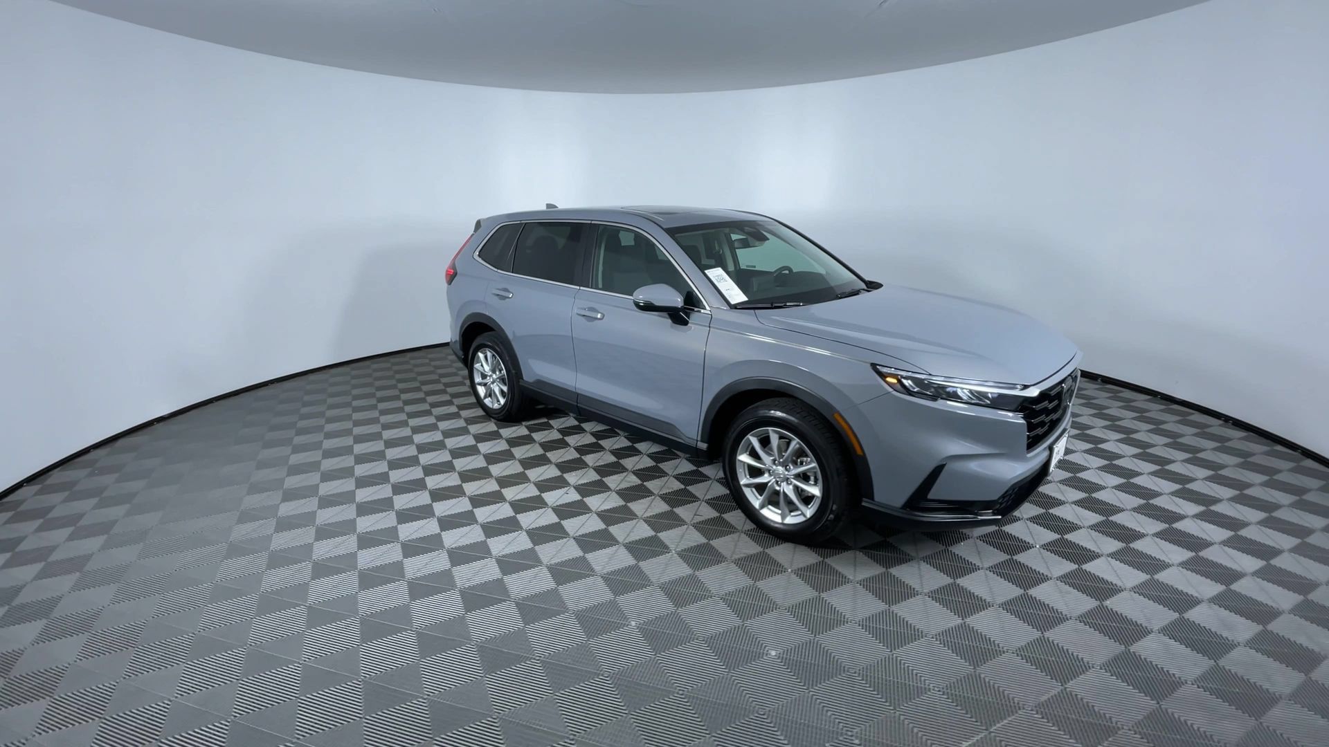 Used 2026 Honda CR-V EX image 2
