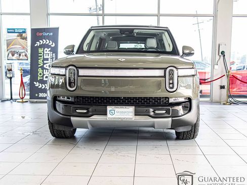 Used 2023 Rivian R1S Launch Edition image 3