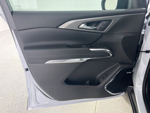 New 2026 Chevrolet Traverse LT w/ Enhanced Driving Package image 20