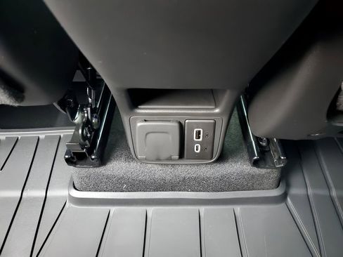 New 2026 Buick Encore GX Avenir w/ Avenir Technology Package image 21