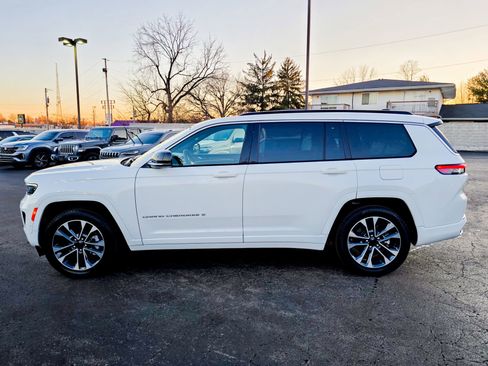 Used 2025 Jeep Grand Cherokee L Overland w/ Luxury Tech Group IV image 18