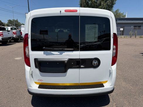 Used 2022 RAM ProMaster City Tradesman w/ Window Group 05 FWD image 8