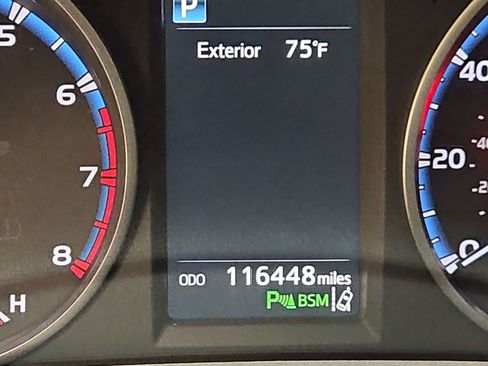 Used 2018 Toyota RAV4 XLE FWD image 14