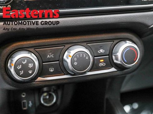 Used 2024 Nissan Versa S w/ S Plus Package image 20