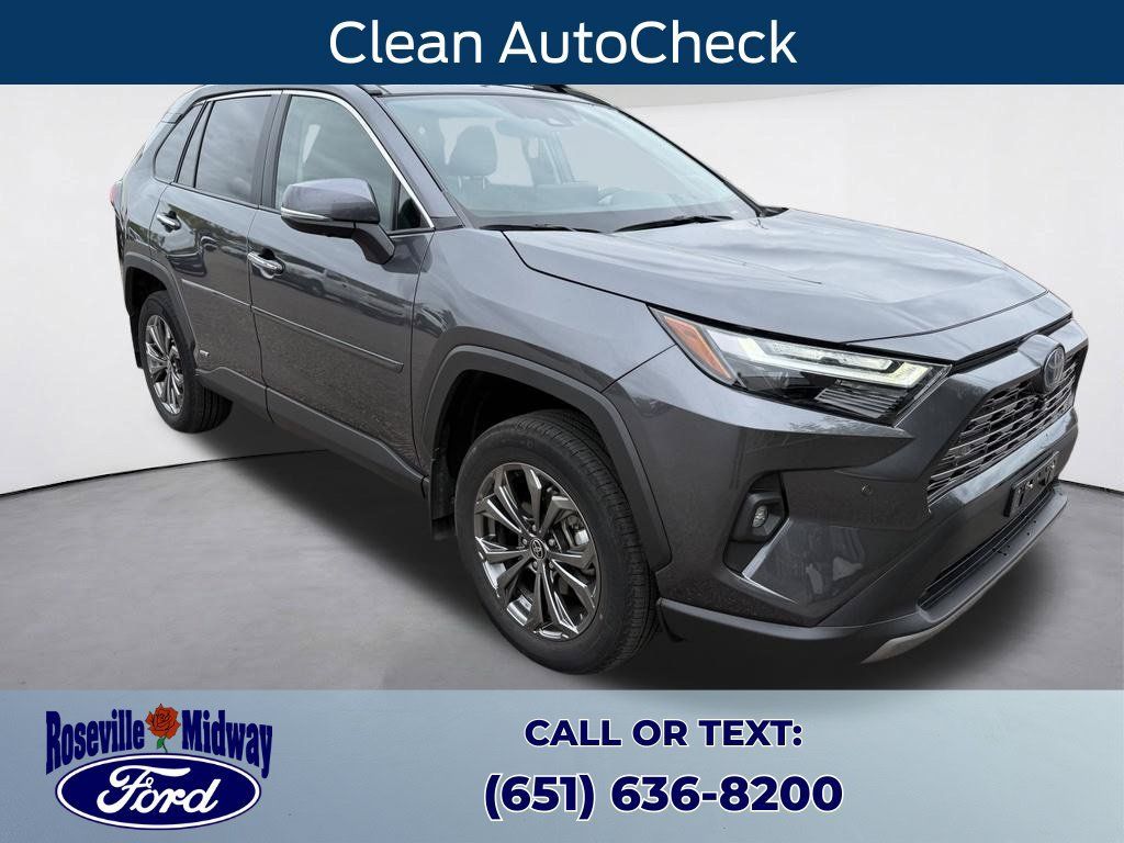 Used 2023 Toyota RAV4 Limited AWD/4WD image 4