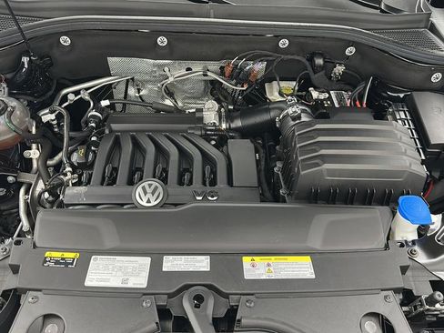 Used 2023 Volkswagen Atlas SEL AWD/4WD image 28