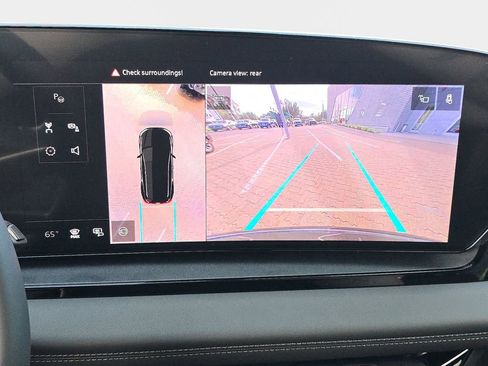 New 2025 Audi Q6 e-tron Premium image 26