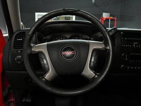 Used 2014 GMC Sierra 3500 SLE w/ SLE Preferred Package AWD/4WD image 19