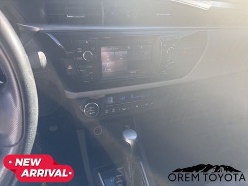 Used 2014 Toyota Corolla LE image 13