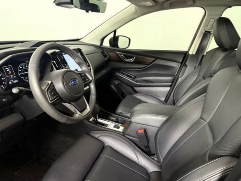 Used 2025 Subaru Ascent Touring w/ Popular Package #2 AWD/4WD image 5