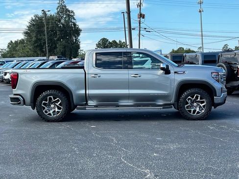 Used 2025 GMC Sierra 1500 SLT w/ SLT Premium Plus Package AWD/4WD image 8