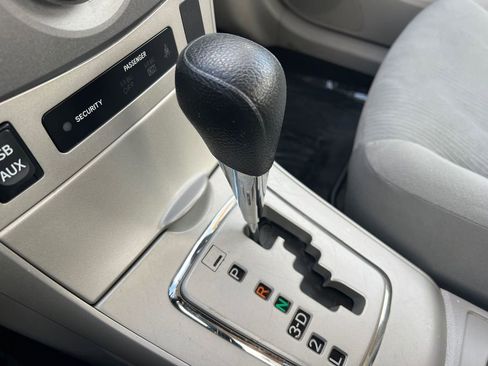 Used 2012 Toyota Corolla LE FWD image 15