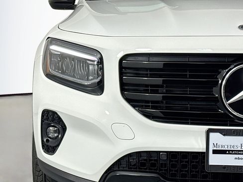 New 2026 Mercedes-Benz GLB 250 image 13