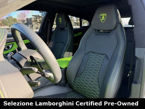 Used 2021 Lamborghini Urus image 12