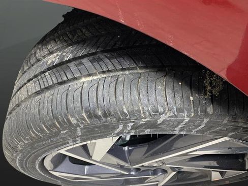 New 2026 Hyundai Elantra Limited image 35