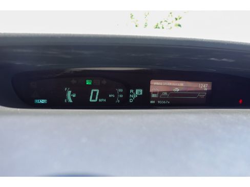 Used 2015 Toyota Prius Two FWD image 20