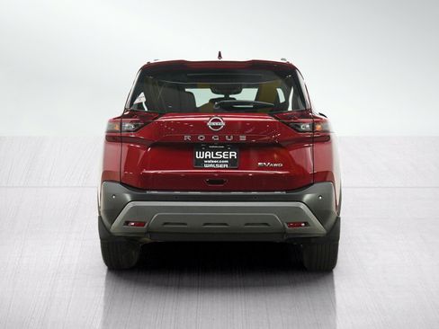 Used 2023 Nissan Rogue SV w/ SV Premium Package AWD/4WD image 4