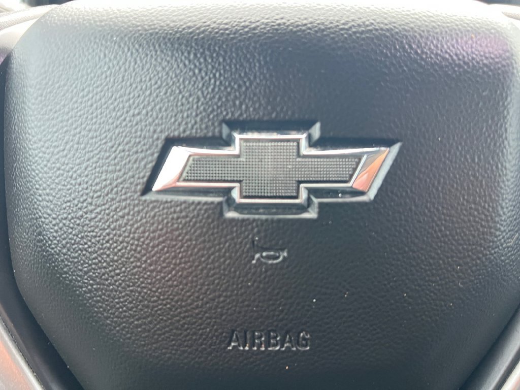 Used 2022 Chevrolet Silverado 1500 RST RWD image 5