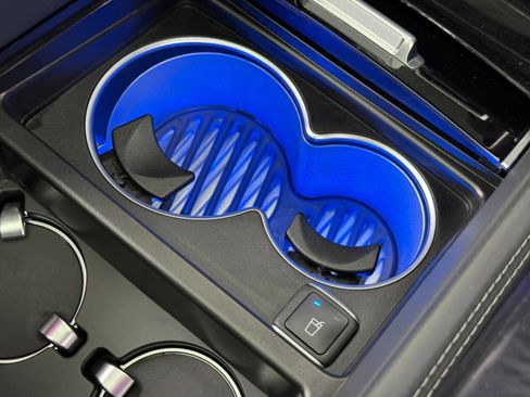 Used 2022 Mercedes-Benz Maybach GLS 600 4MATIC image 48