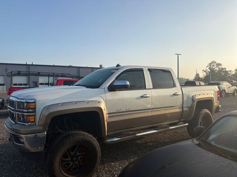 Used 2014 Chevrolet Silverado 1500 LTZ Z71 w/ LTZ Plus Package image 4